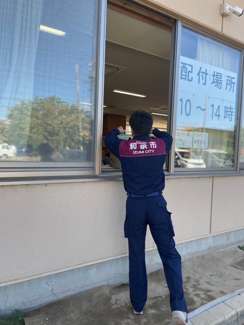 搬入作業の様子