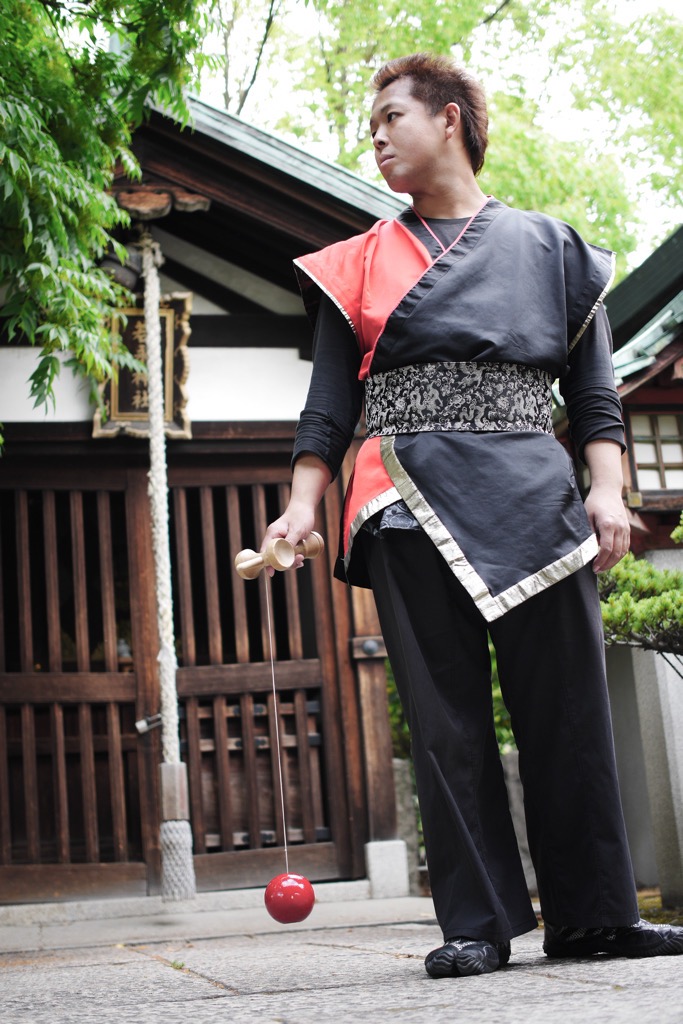けん玉師 しげきひろし