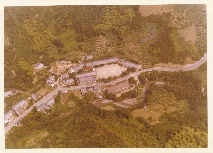 南横山小学校1
