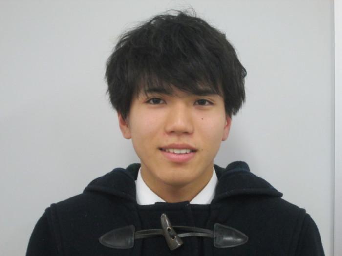 日本学生氷上競技選手権大会のホッケー部門に出場した下出啓介さんの写真