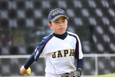 ユニホーム姿のふじさとさん